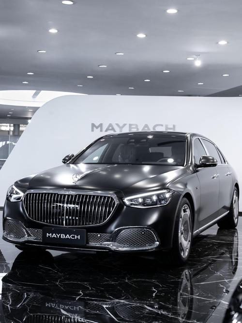 深圳275岚图汽车的售后服务让用户无忧出行，迈巴赫未来的豪华车趋势